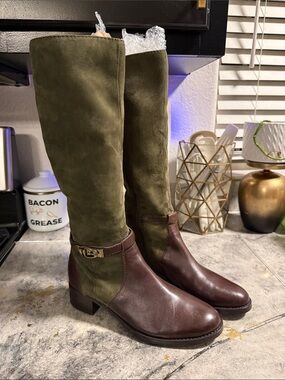 Etienne Aigner Olive Green and Brown Women’s Knee-High Riding Boots size 9